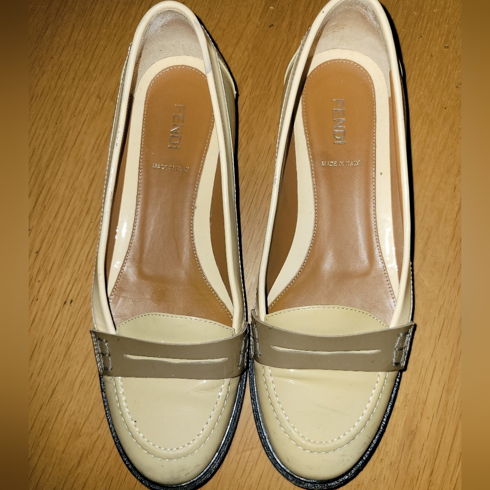 💖FENDI Beige Colorblock Patent Leather Penny loafers, EU 37 - Picture 8 of 11